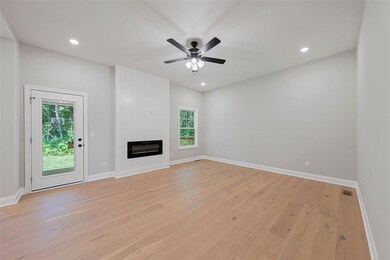 560 Pleasant Meadow Ln, Bowling Green, KY 42101 - photo 4