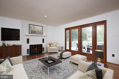 4652 Country Vale Ct, Annandale, VA 22003 - photo 6