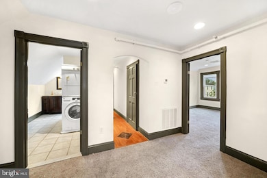 119 S Broad St unit 5, Kennett Square, PA 19348 - photo 6