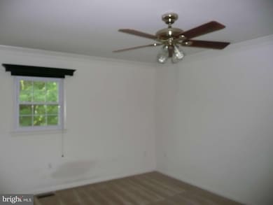 3086 Winter Pine Ct, Fairfax, VA 22031 - photo 7