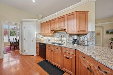 3458 Ballymore Ct, Cincinnati, OH 45245 - photo 4