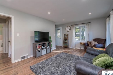 1710 N Broad St, Mankato, MN 56001 - photo 7