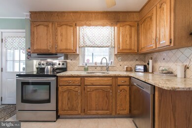 217 Flintlock Rd, Drexel Hill, PA 19026 - photo 2