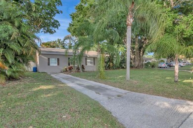 4115 W Bay Villa Ave, Tampa, FL 33611 - photo 2