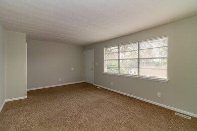 LIVING ROOM WITH LOTS OF LIGHT