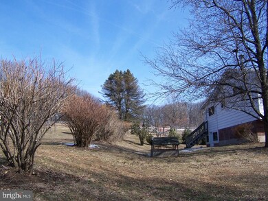 3757 Dillingersville Rd, Zionsville, PA 18092 - photo 3