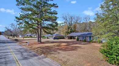 4805 Millbrooke Rd, Albany, GA 31721 - photo 4