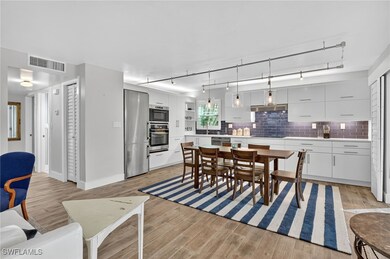 1549 Sandpiper St unit 23, Naples, FL 34102 - photo 2