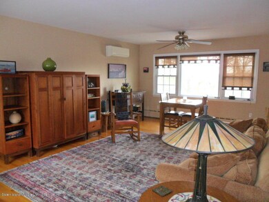 90 Highland Ave, Staten Island, NY 10301 - photo 4