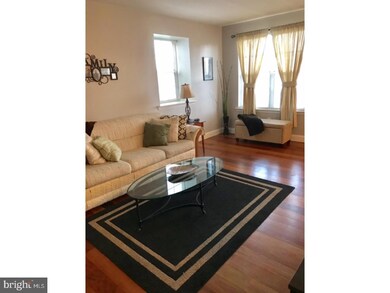 816 Northridge Dr, Norristown, PA 19403 - photo 4