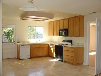 31429 Palos Verdes Dr, Escondido, CA 92026 - photo 2