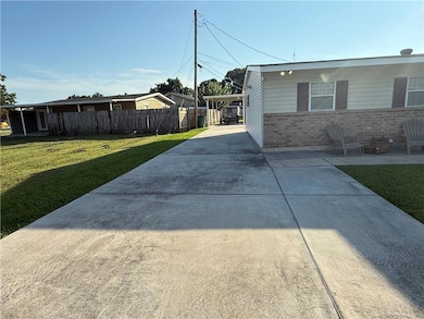 Double Driveway leading to Rear Yard
