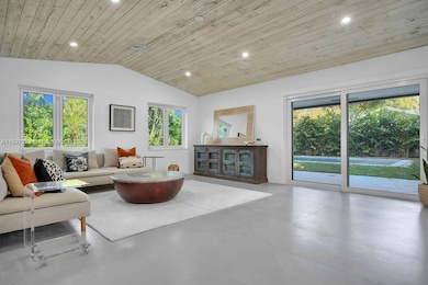 117 NE 20th St, Wilton Manors, FL 33305 - photo 2