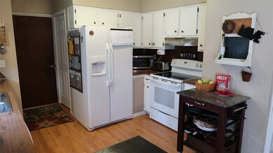 21590 Horseshoe Ct, Goshen, IN 46528 - photo 7