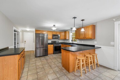 8 Kris Ct, Hudson, NH 03051 - photo 5