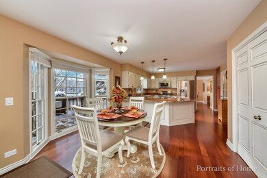 522 Cloverleaf Ct, Naperville, IL 60565 - photo 7