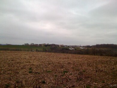 4724 Scheidys Rd, Coplay, PA 18037 - photo 5