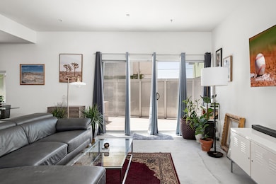 1111WUniversityDr-6