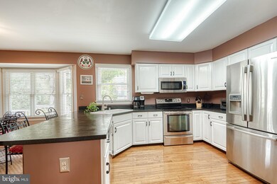 7775 Rockburn Dr, Ellicott City, MD 21043 - photo 6