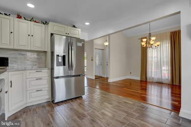 9013 Perryvale Rd, Nottingham, MD 21236 - photo 2