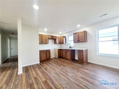 124 S High St, West Unity, OH 43570 - photo 3