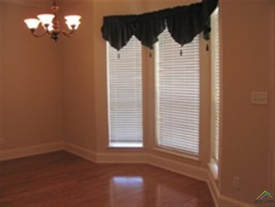 2319 Homestead Ln, Tyler, TX 75701 - photo 5