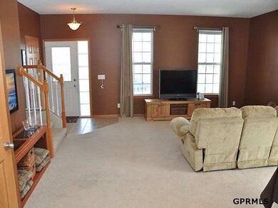 2418 S Mineral Dr, Papillion, NE 68046 - photo 6