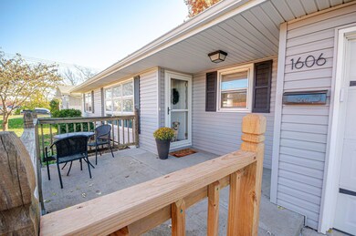 7-web-or-mls-1606-highridge-cir