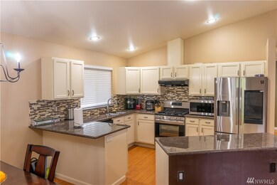 24 82nd Place SW, Everett, WA 98203 - photo 5