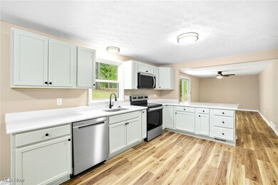 3460 Spindle St NW, Massillon, OH 44646 - photo 6