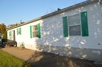 27 Hummingbird Ln, Tiverton, RI 02878 - photo 6