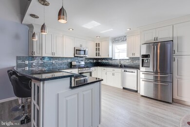 43 County Ave, Maple Shade, NJ 08052 - photo 5