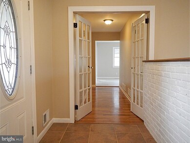 19 Whitcomb Rd, East Windsor, NJ 08520 - photo 3