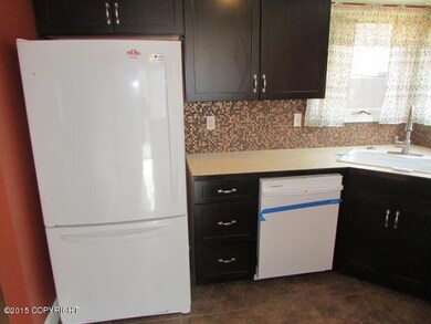 111-140096 Kitchen (3)