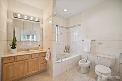 62 Morris Ct, South Amboy, NJ 08879 - photo 7