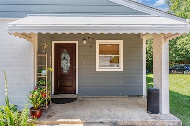 118 Lynn Rd, Durham, NC 27703 - photo 6