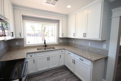 8114 N 12th St, Phoenix, AZ 85020 - photo 2