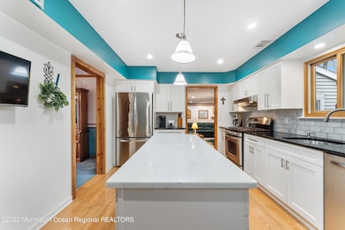 13 Drum Ct, Howell, NJ 07731 - photo 7