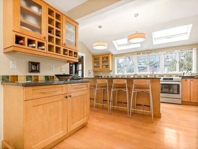 10 W Riding St, Wellesley, MA 02482 - photo 4