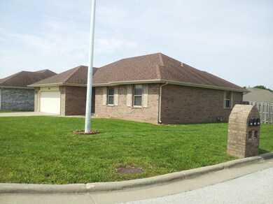 5123 S Tamarack Ln, Battlefield, MO 65619 - photo 2