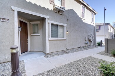 2823 E Darrow St (3)