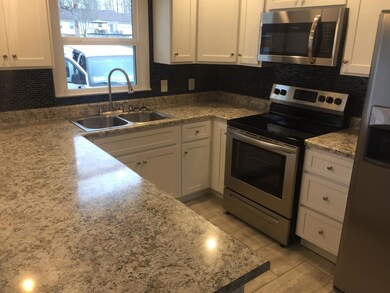 200 Tremont Dr, Shelbyville, TN 37160 - photo 2