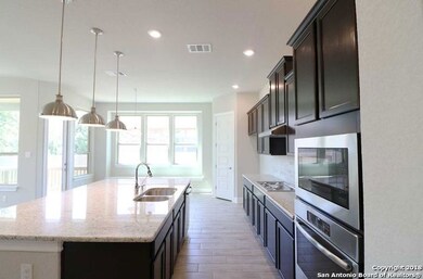 10554 Far Reaches Ln, Helotes, TX 78023 - photo 3