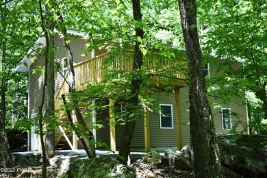 801 Boulder Ct S, Lords Valley, PA 18428 - photo 2