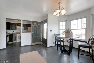 56 Mill Run W, Hightstown, NJ 08520 - photo 6