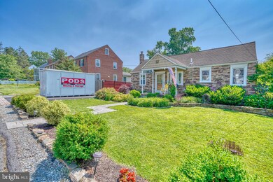 619 Round Oak Rd, Towson, MD 21204 - photo 3