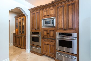 Wall ovens