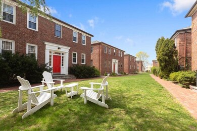 5 Garden Ct unit 2, Cambridge, MA 02138 - photo 4