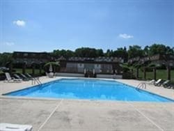 12 Williamsburg Ct unit 2, Shrewsbury, MA 01545 - photo 2