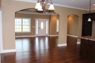 242 Creekwood Ln, Manchester, TN 37355 - photo 7